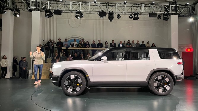 rivian rj scaringe-r2